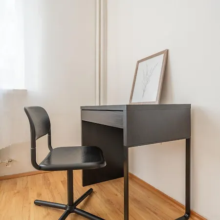 Appartement 2 Bdr Next To The National Stadium *