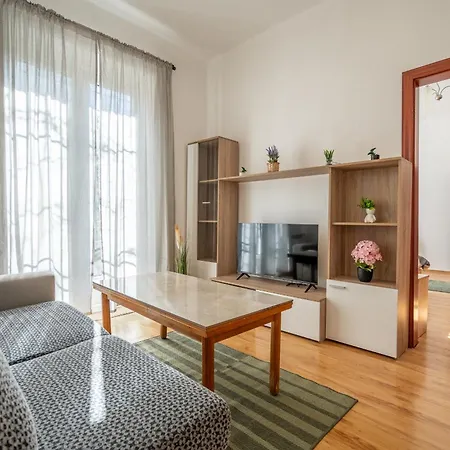 2 Bdr Next To The National Stadium * Sofia