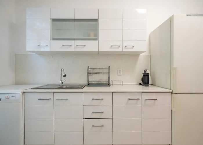 2 Bdr Next To The National Stadium Apartament Sofia