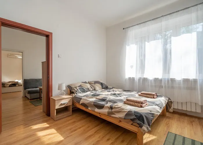 Apartament 2 Bdr Next To The National Stadium *