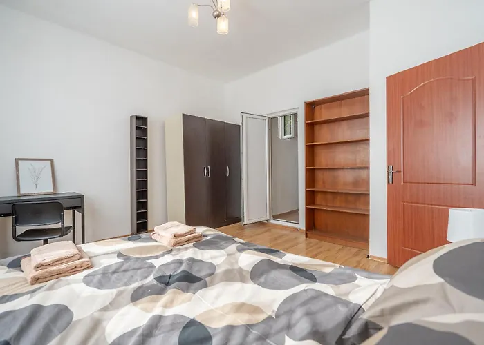 Διαμέρισμα 2 Bdr Next To The National Stadium *