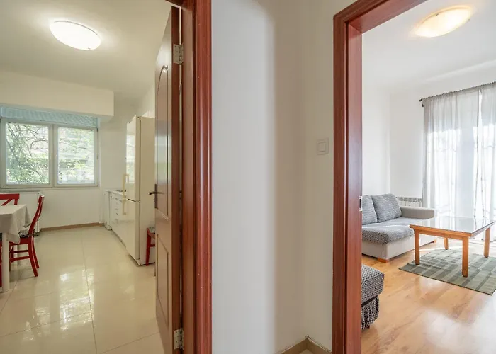 2 Bdr Next To The National Stadium Σόφια