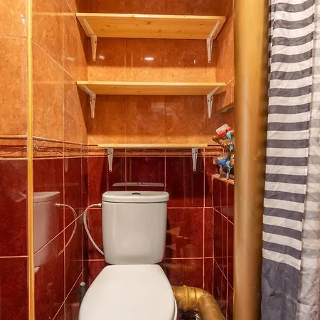 2 Bdr Next To The National Stadium Daire *